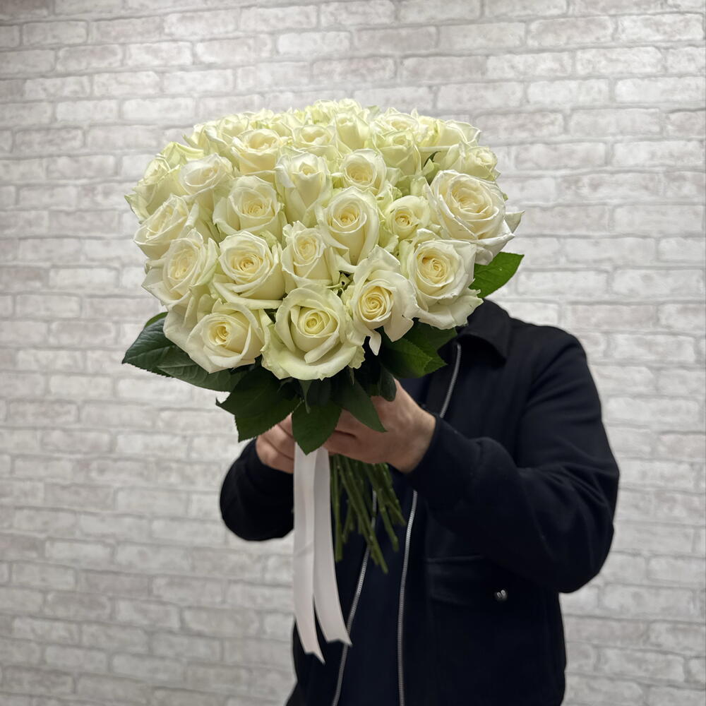 31 белая Роза 🥰