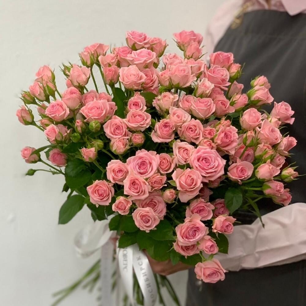 Монобукет из 15 кустовых роз
