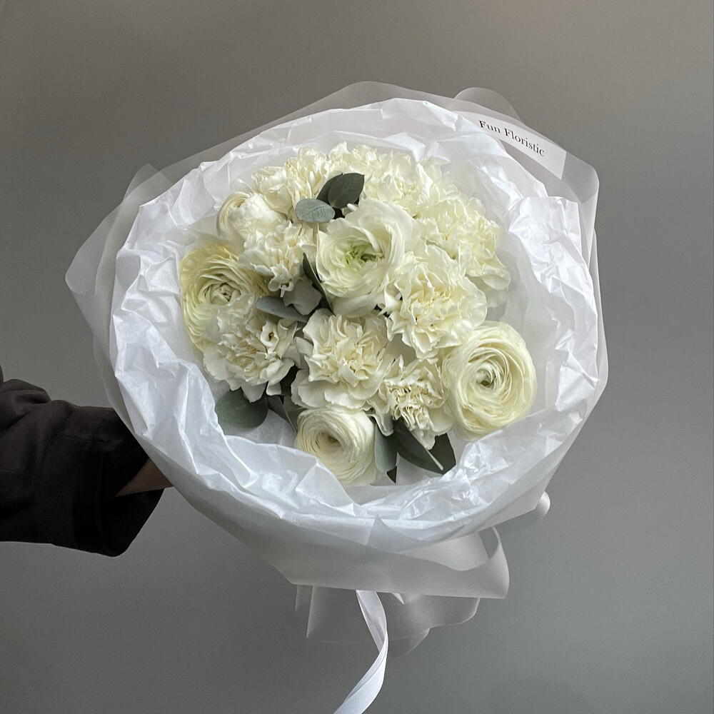 Ранункулюс и диантусы