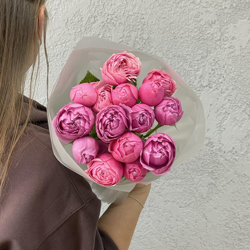 Букет из 5 кустовых пион. роз микс💐