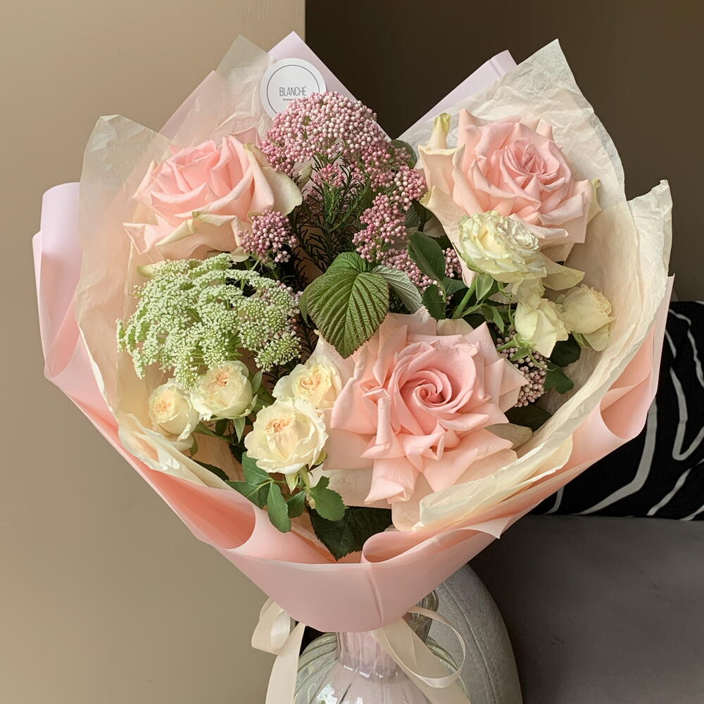 Букет «Клубничное суфле»🌸