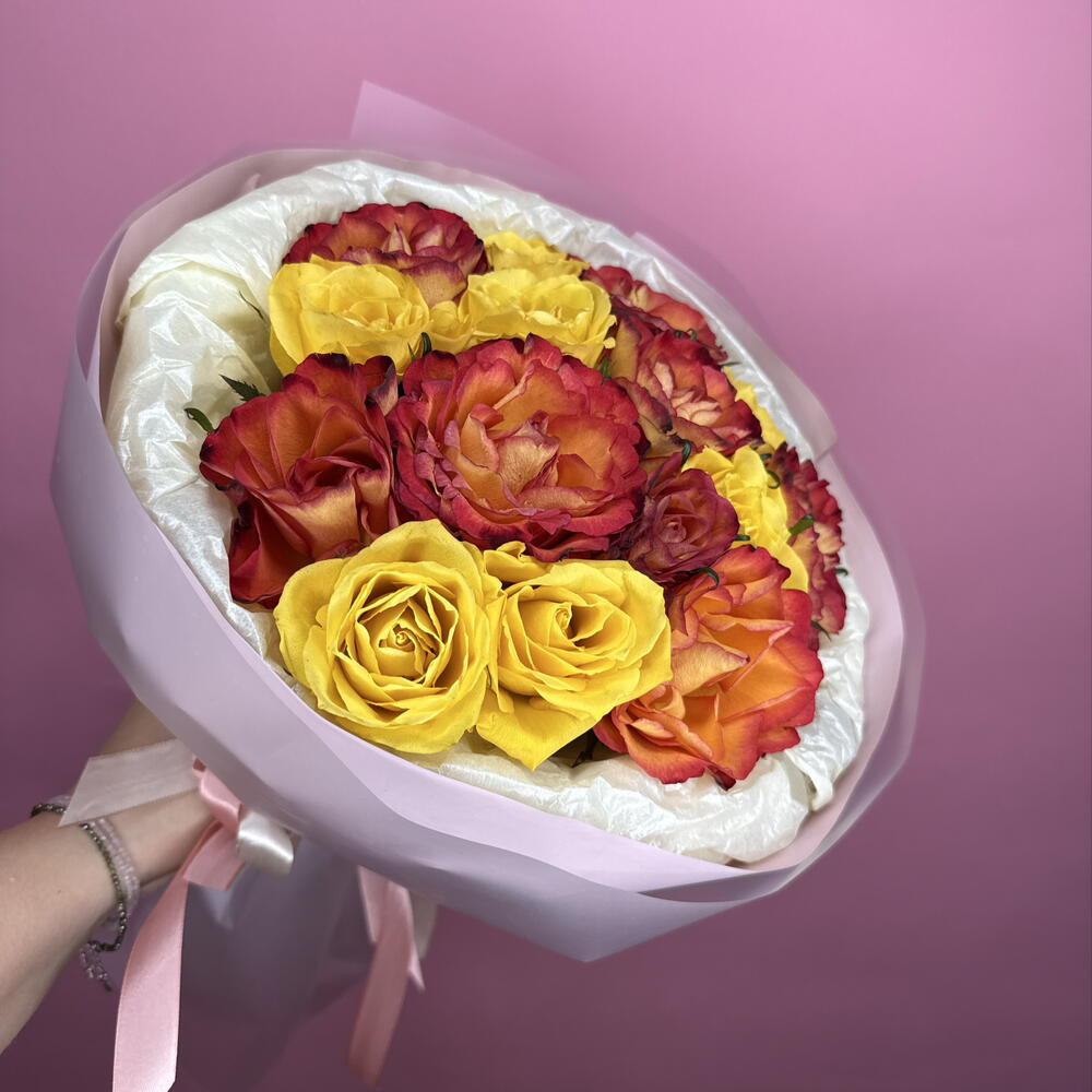 Букет розы микс для девушки, женщины, подруги, мамы, сестры, коллеги на день рождения, юбилей, свидание, свадьбу