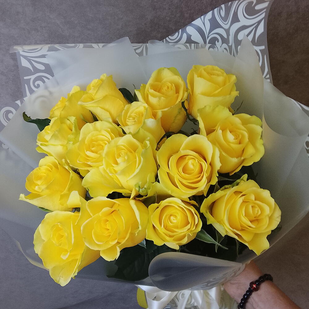 Розы жёлтые 💛
