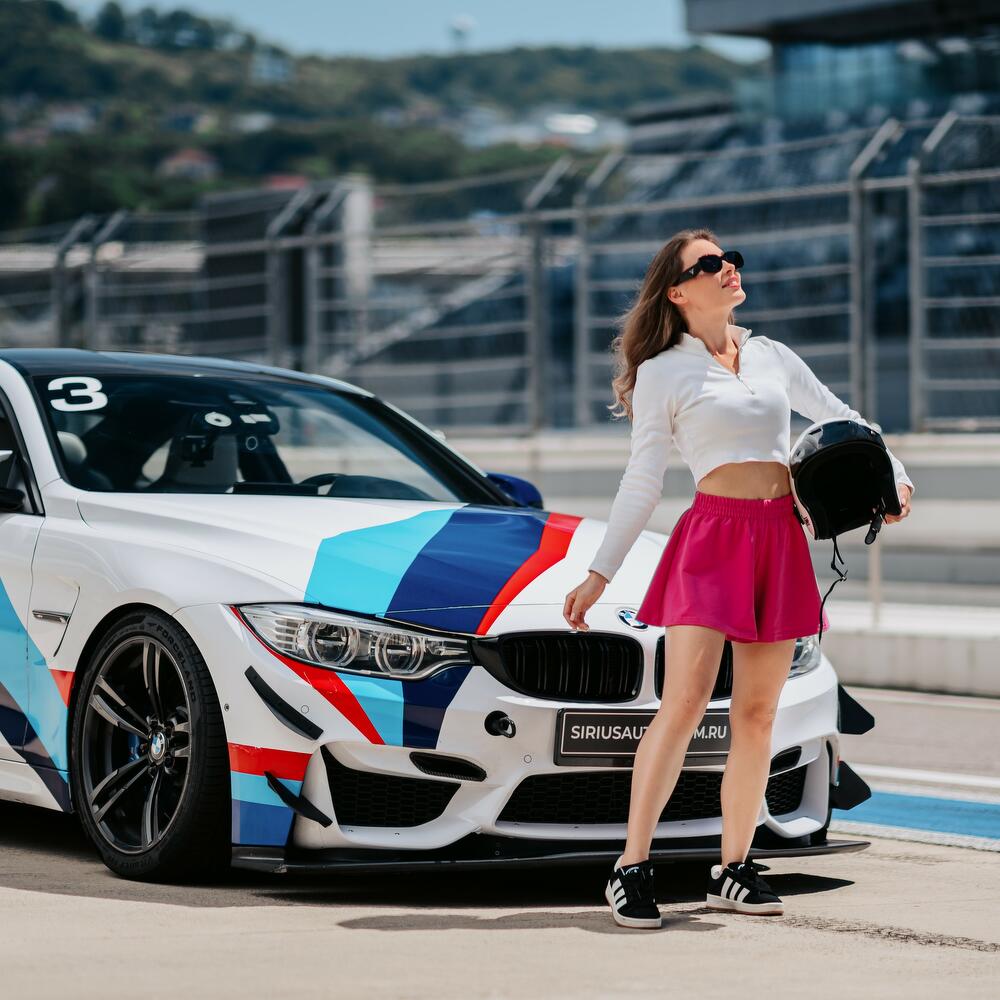 [Electronic certificate] BMW M4 Perfomance Racing taxi at SiriusAvtodrome