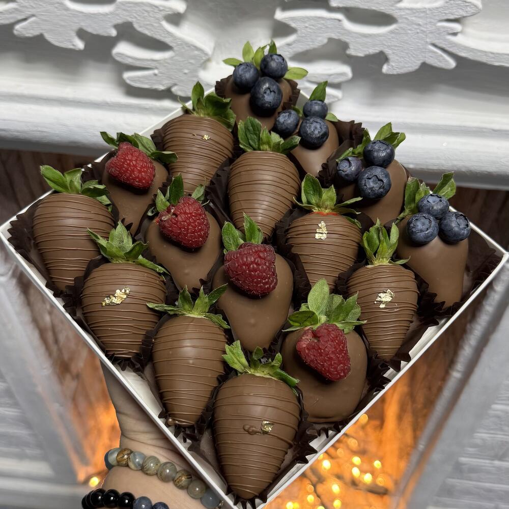 Клубника в шоколаде набор 🍓16 шт