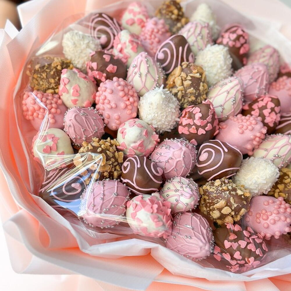 Strawberry bouquet "Glamour" L