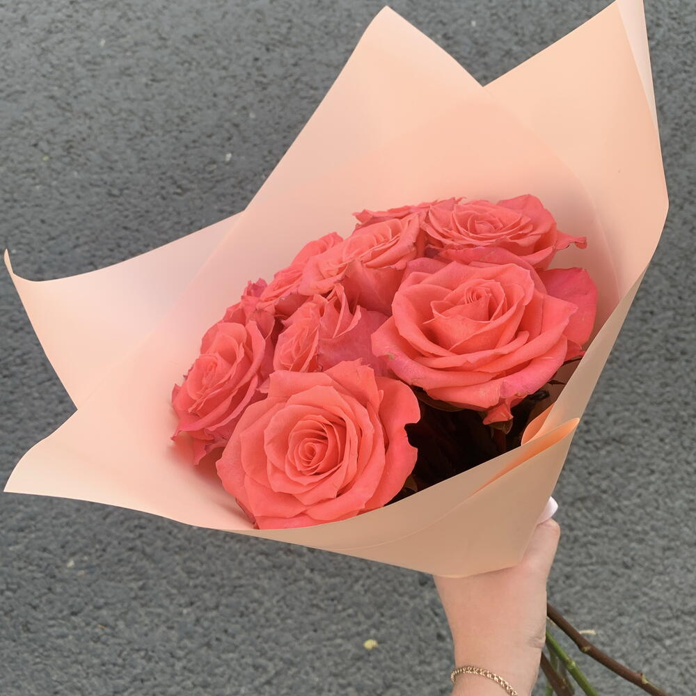 Розы для неё😍