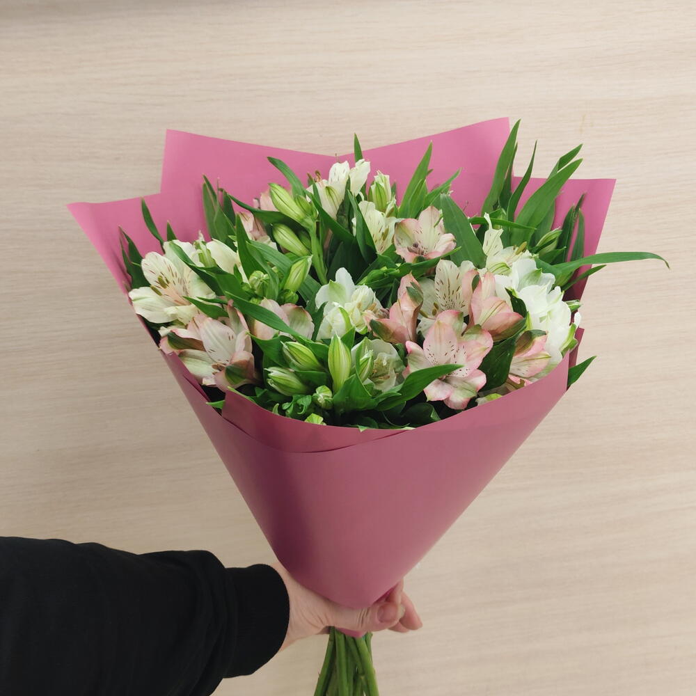 Букет альстромерий 💕