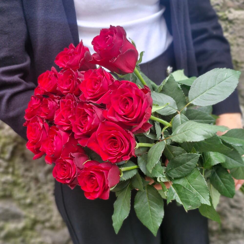 RED NAOMI 70