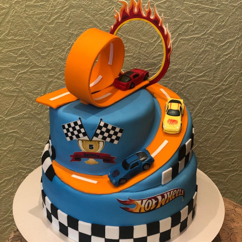 Торт Хот Вилс  Hot Wheels