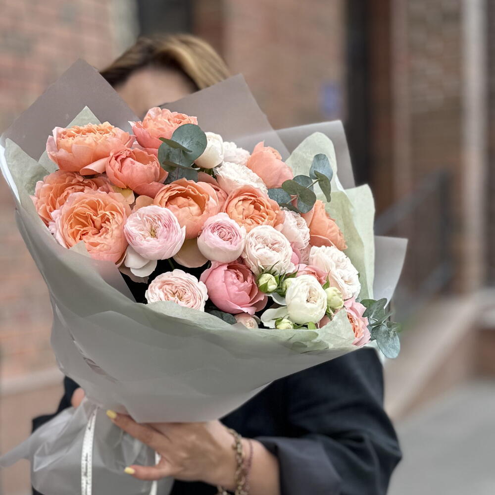 Bouquet of spray roses "Juliet"