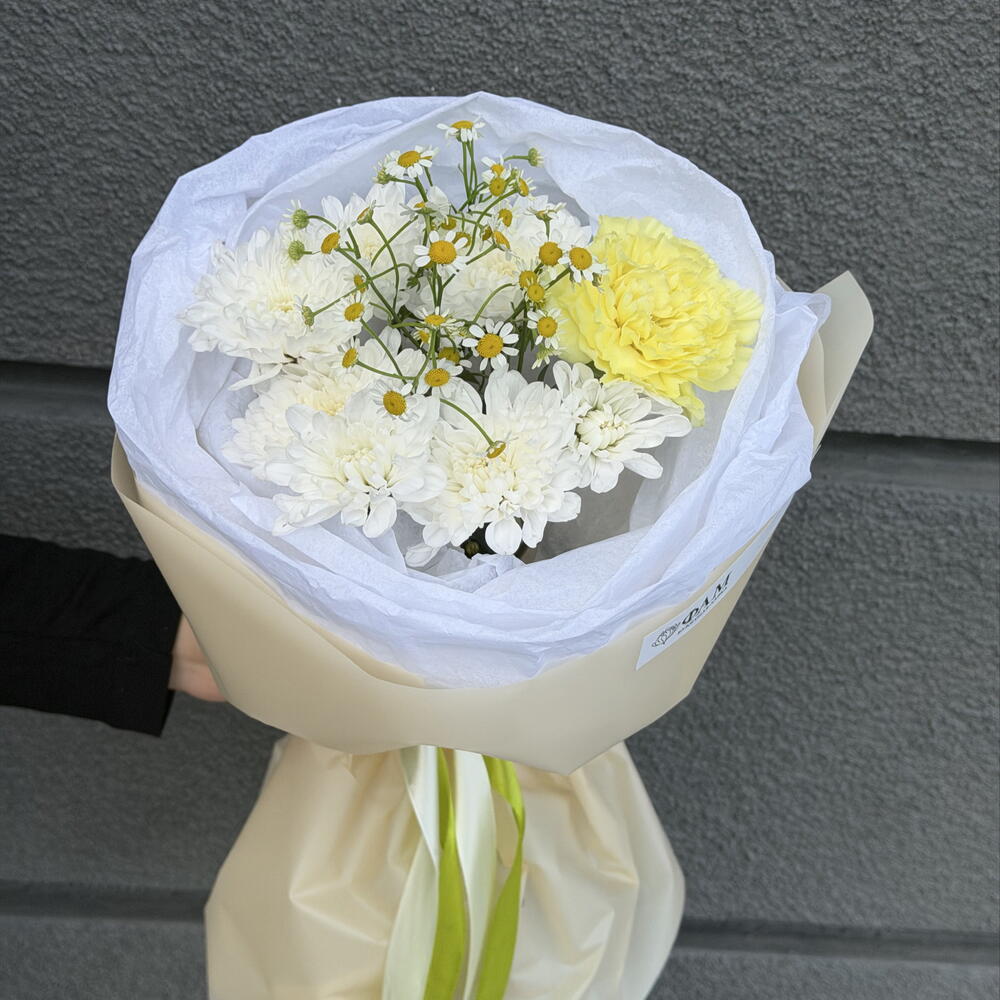 Букет с ромашками