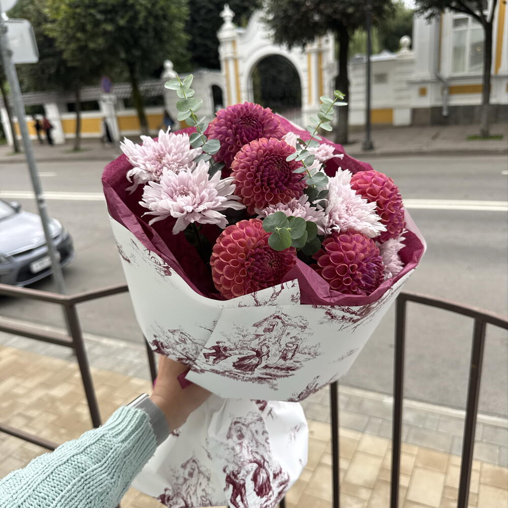 Черничный круассан