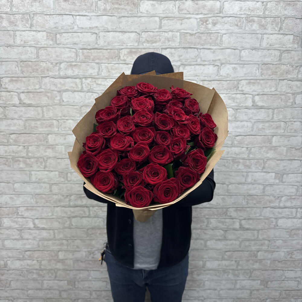 Красные розы в крафте 🌹🌹🌹🌹🌹