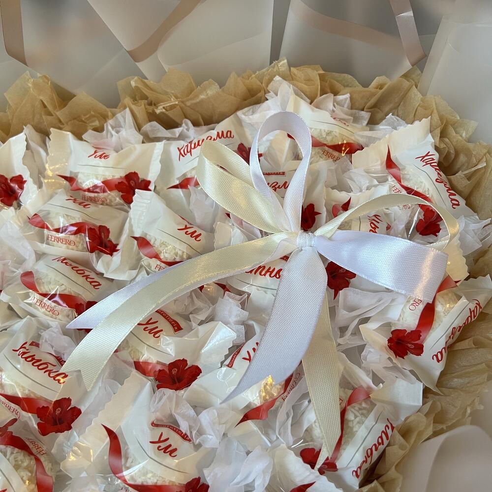 Букет из Raffaello «сердце»