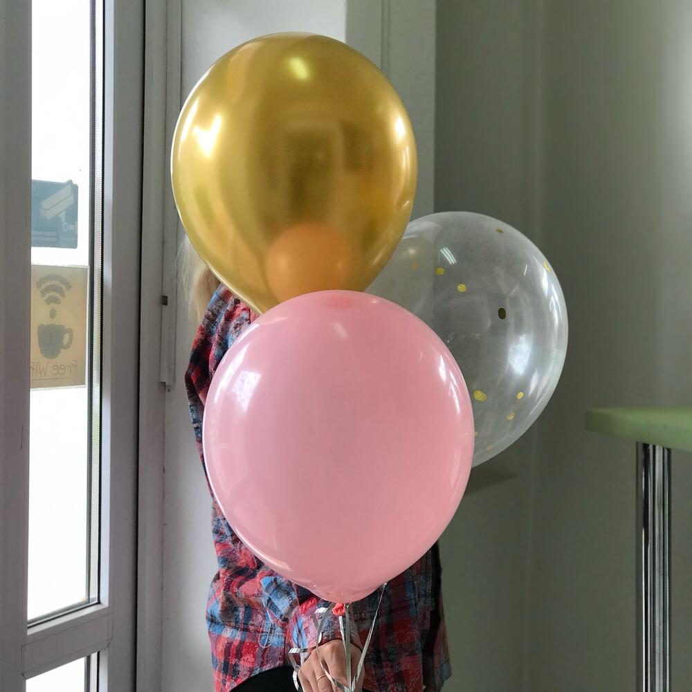 3 шара с гелием