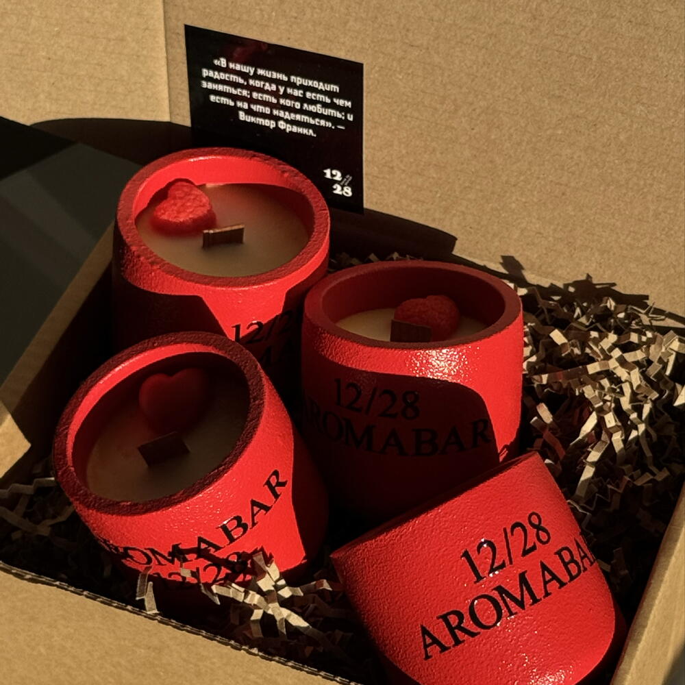 Свеча в гипсе с ароматом КОКА КОЛЫ