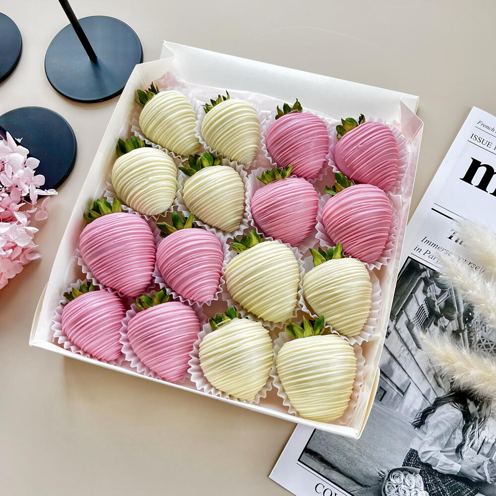 🔥 ХИТ! Клубника в шоколаде бело-розовый набор + подарок от Vivienne Sabo — румяна MACARON 16-20 ягод