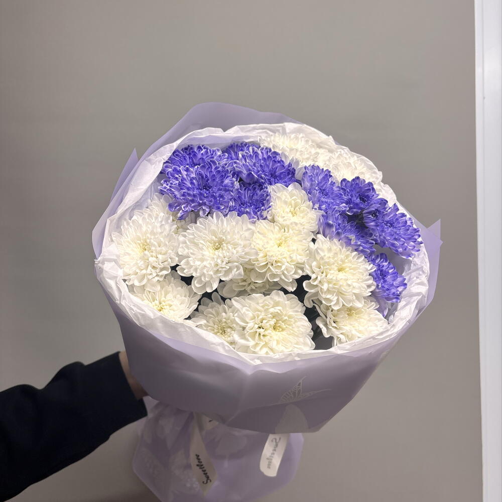 Букет из 5 хризантем