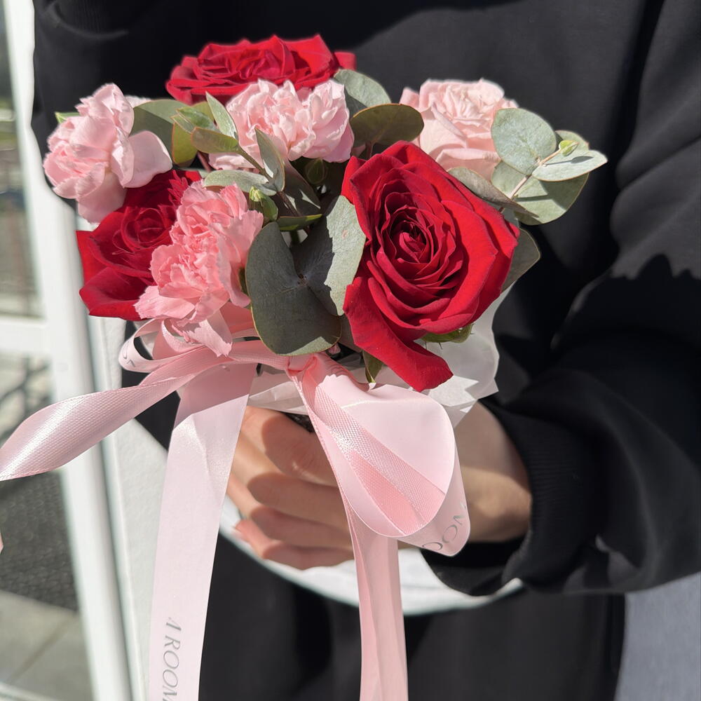 Стильный стаканчик-комплимент Bloom room, роза, диантус
