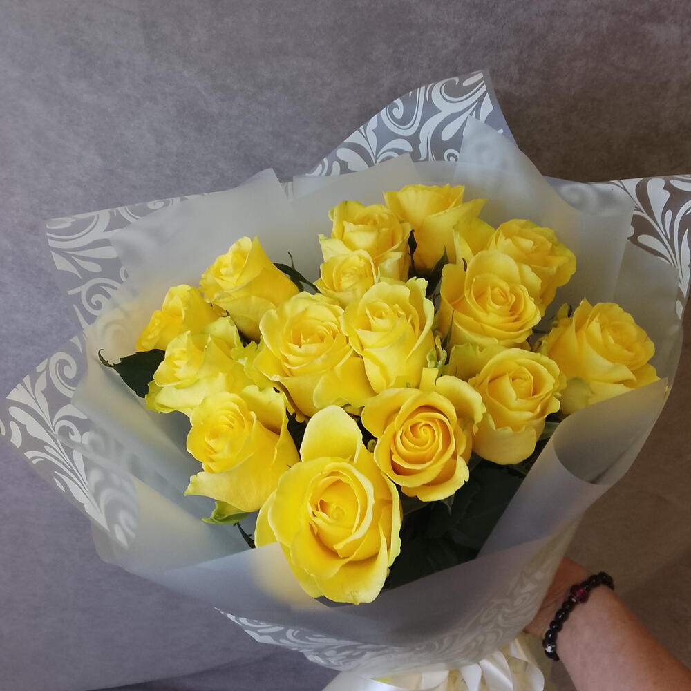 Розы жёлтые 💛