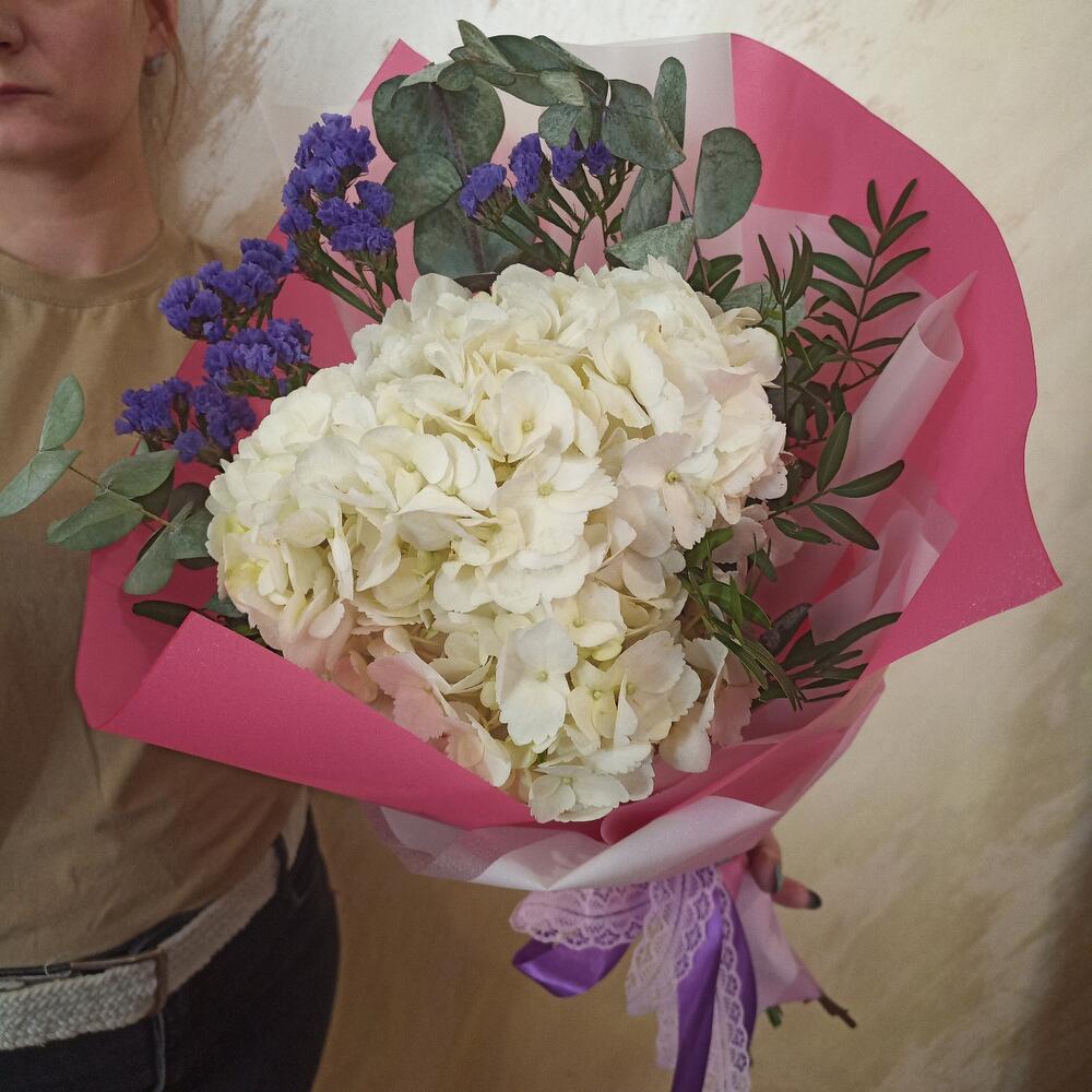 Букет из гортензии
