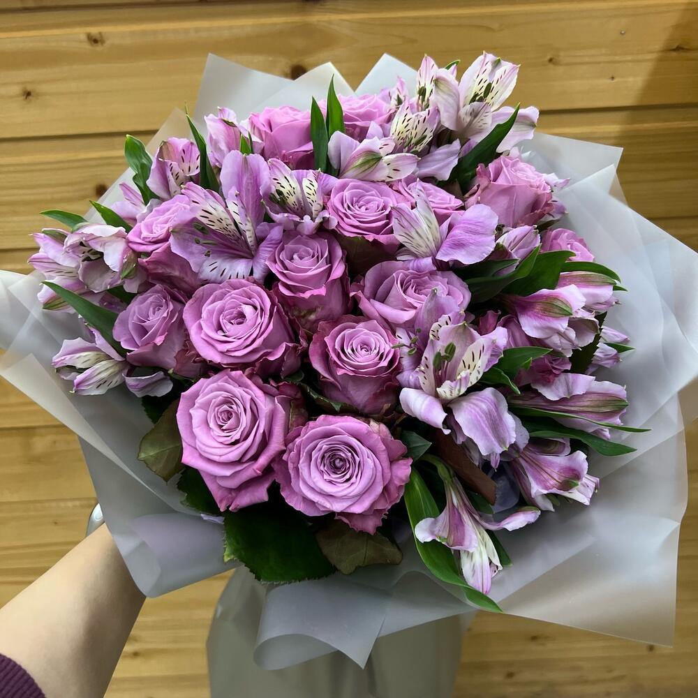 Букет розы маритим + альстромерия