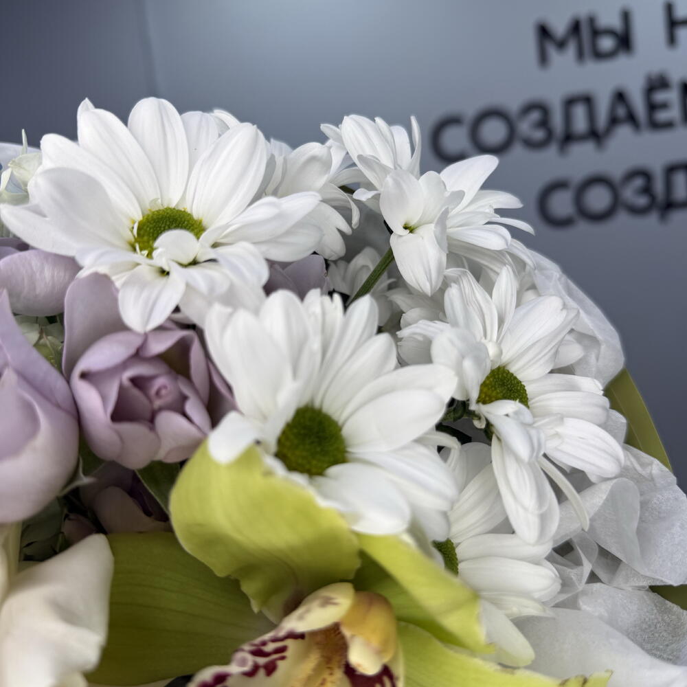 Авторский с акцентной орхидеей