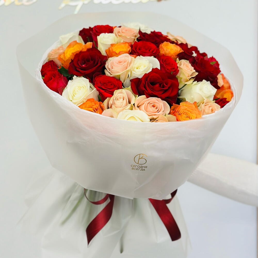 Букет из 51 розы. Микс 50см
