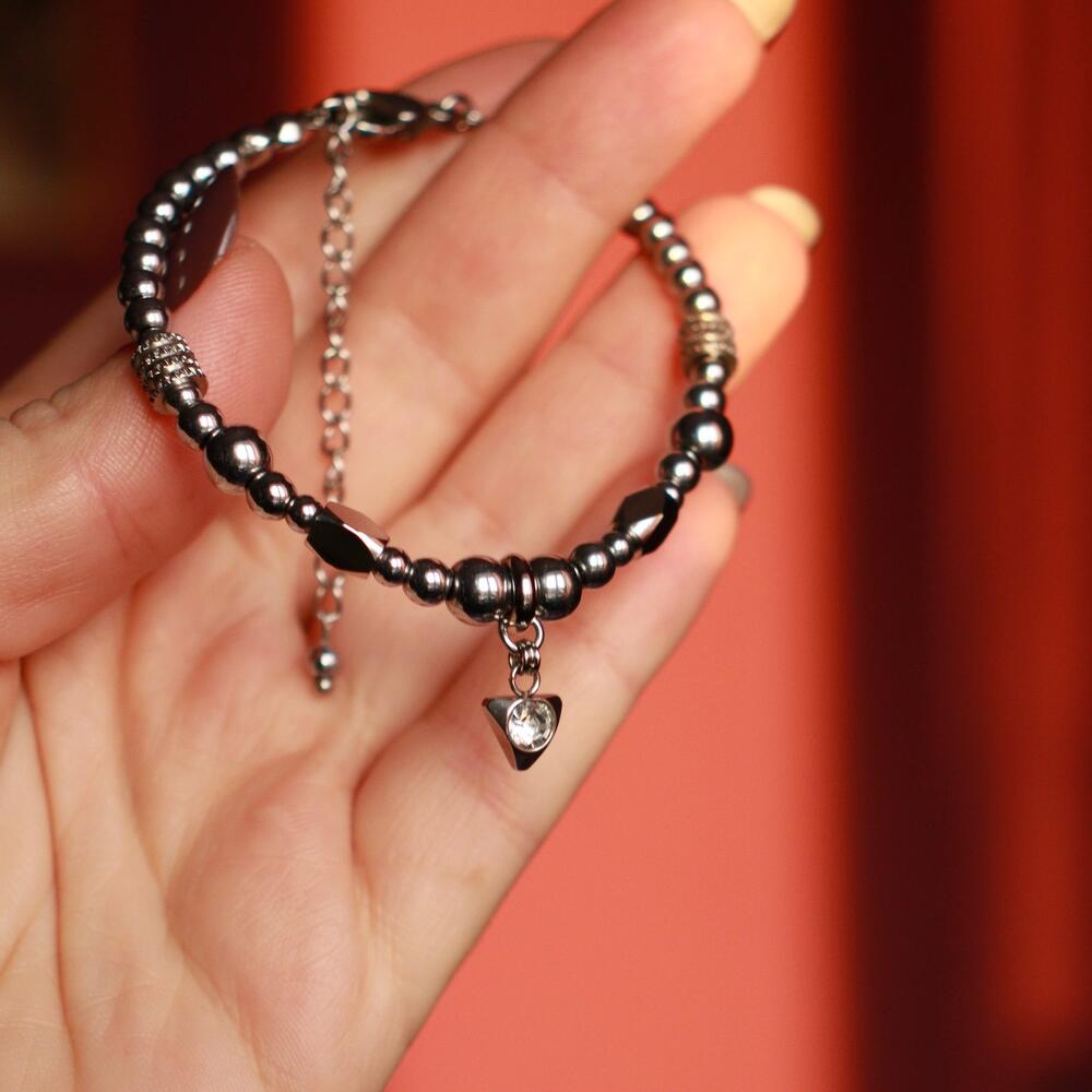 Jewelry steel and hematite bracelet
