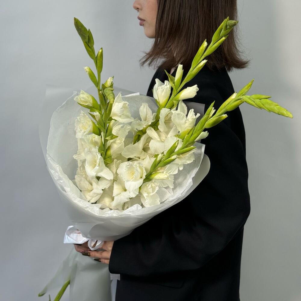 Mono bouquet 175 из 5 гладиолусов к 1 сентября