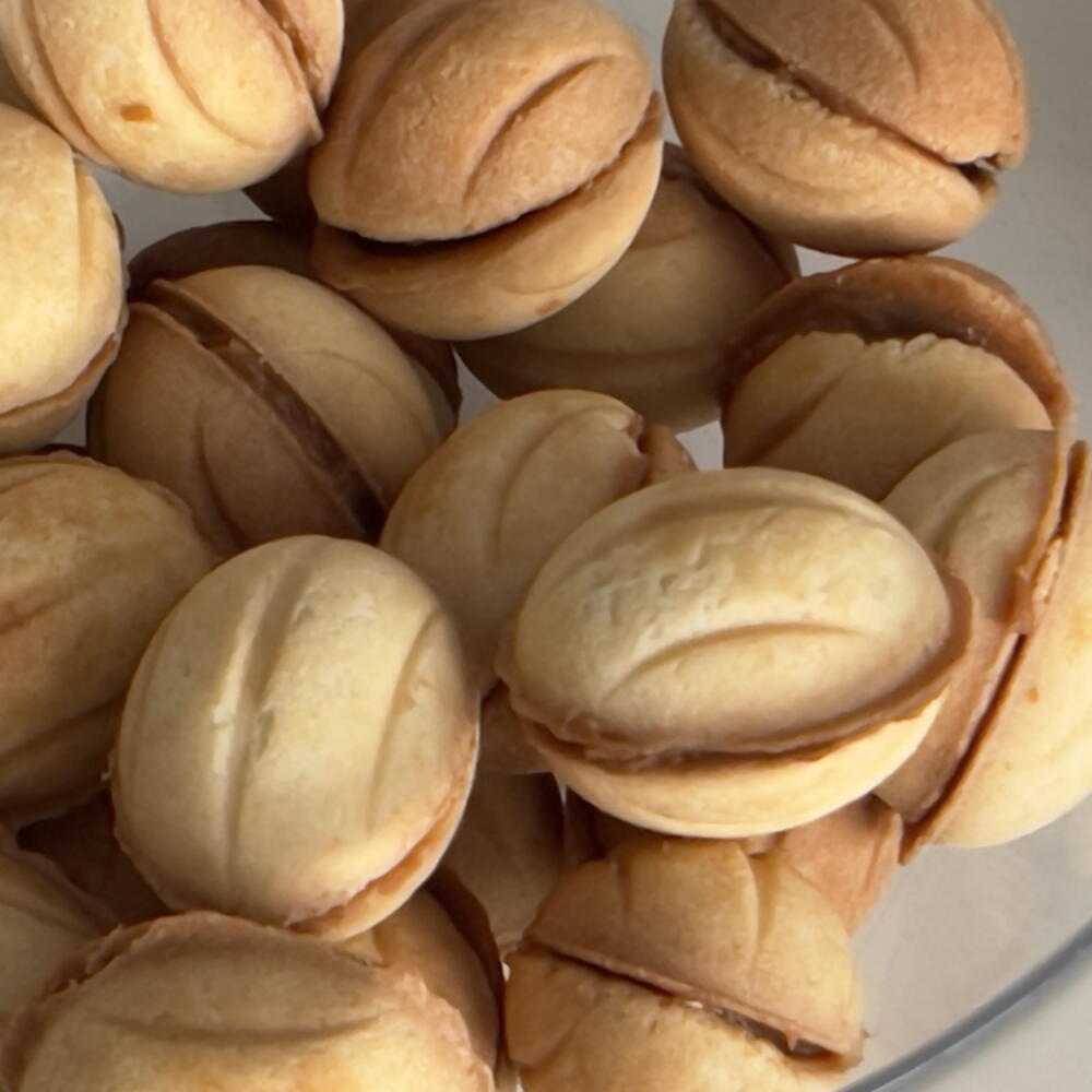 Орешки со сгущенкой