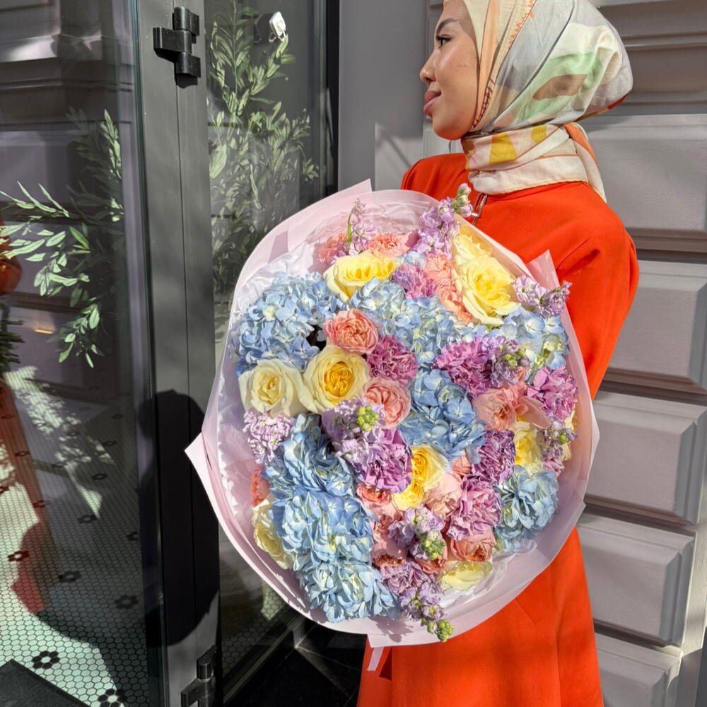 Signature Bouquet XV