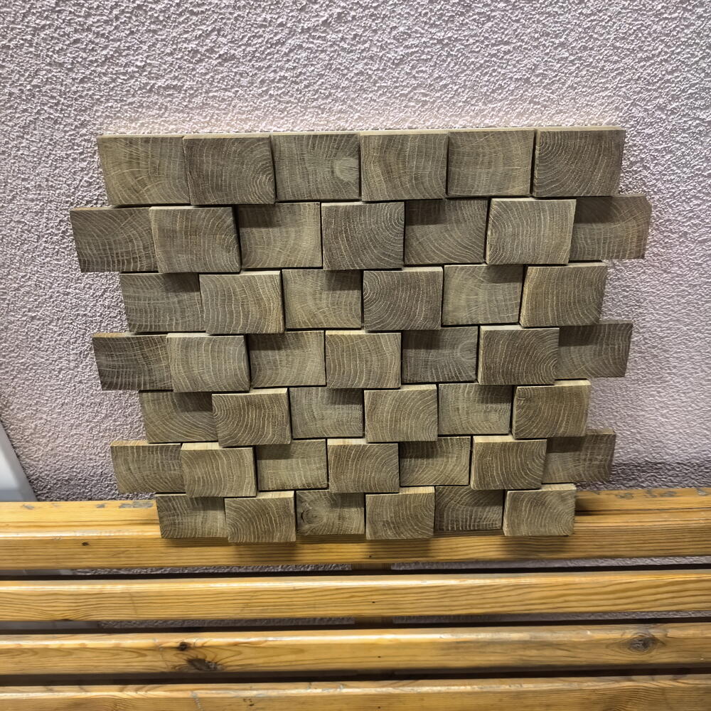 Панно из дуба