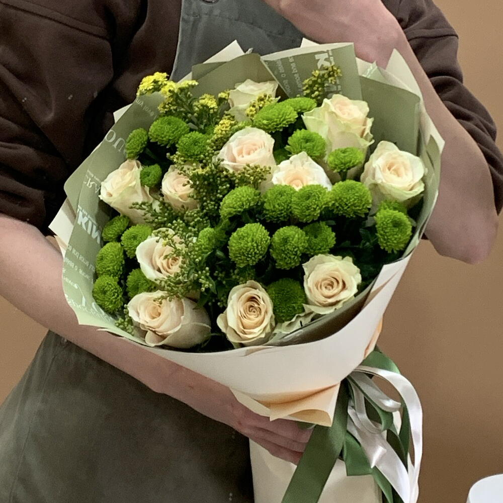Букет с розами