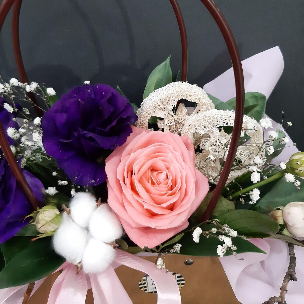Flowers in the purse