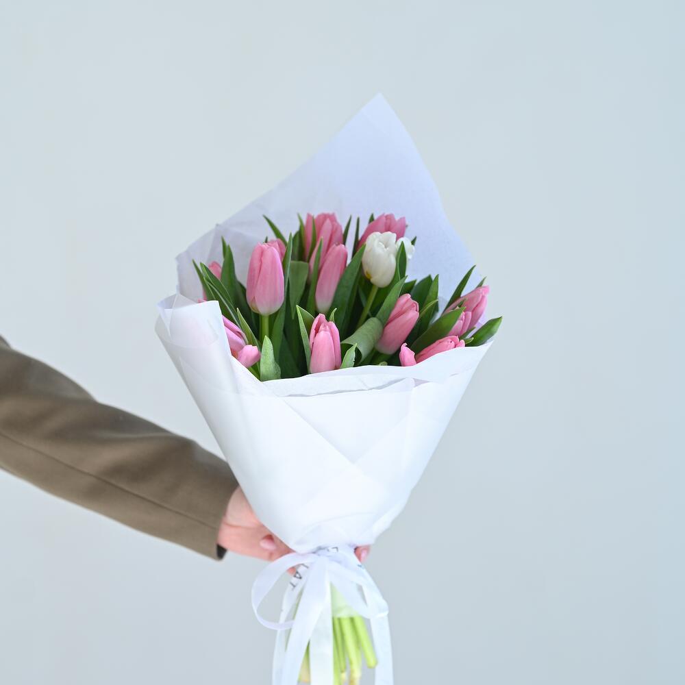 15 Tulips