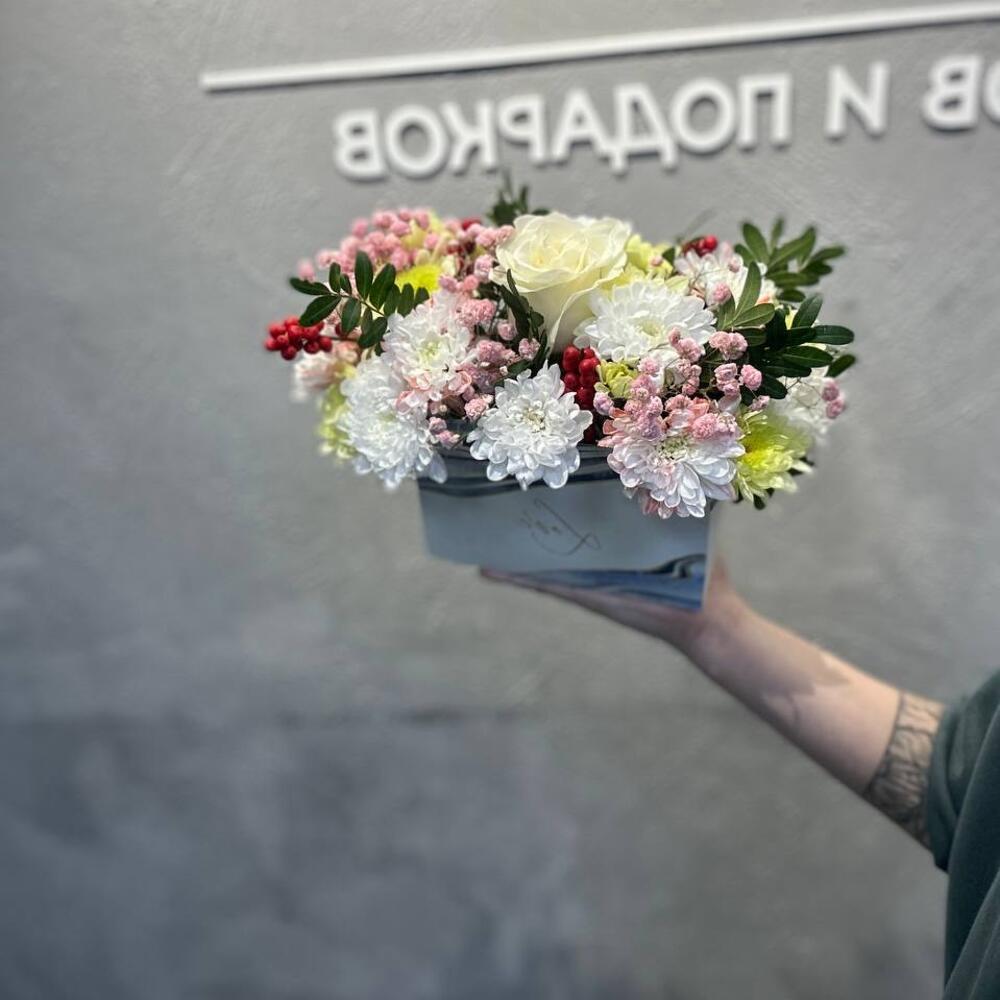 Цветы в коробке