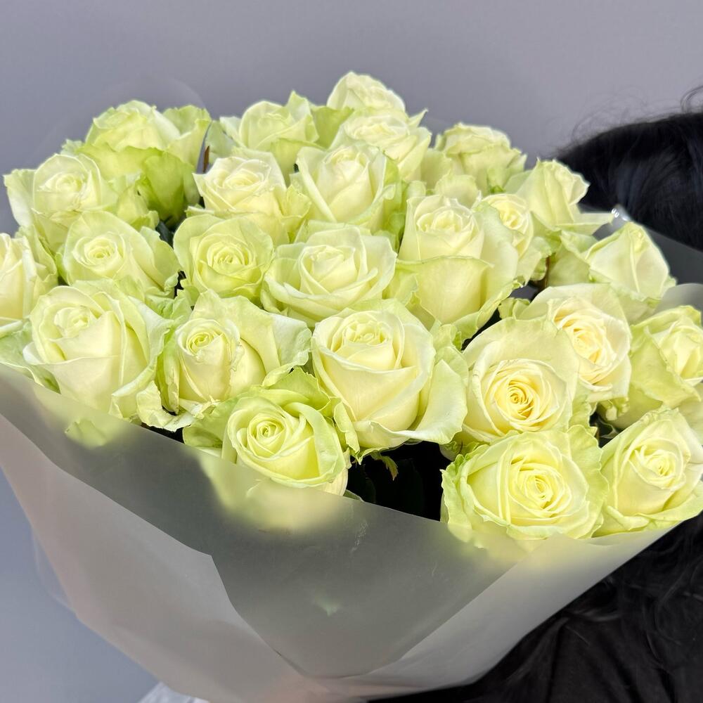 Букет из 25 белых роз ♥️