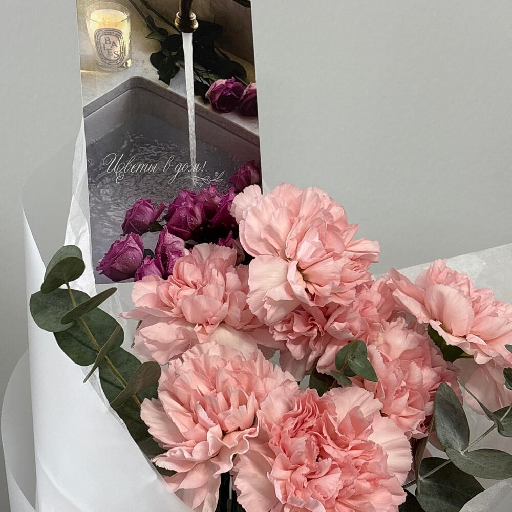 Букет комплимент из воздушных розовых диантусов💌
