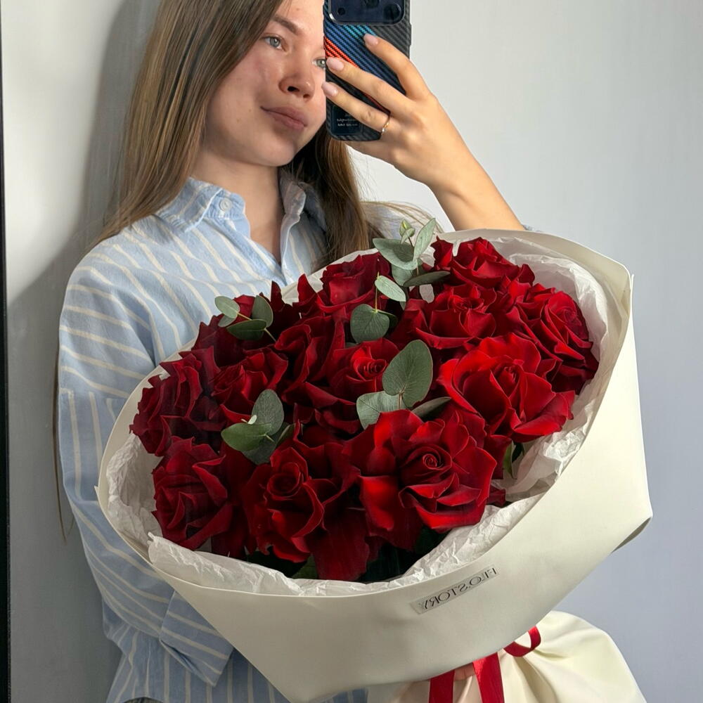 Роскошный букет из роз — премиум подарок 👑