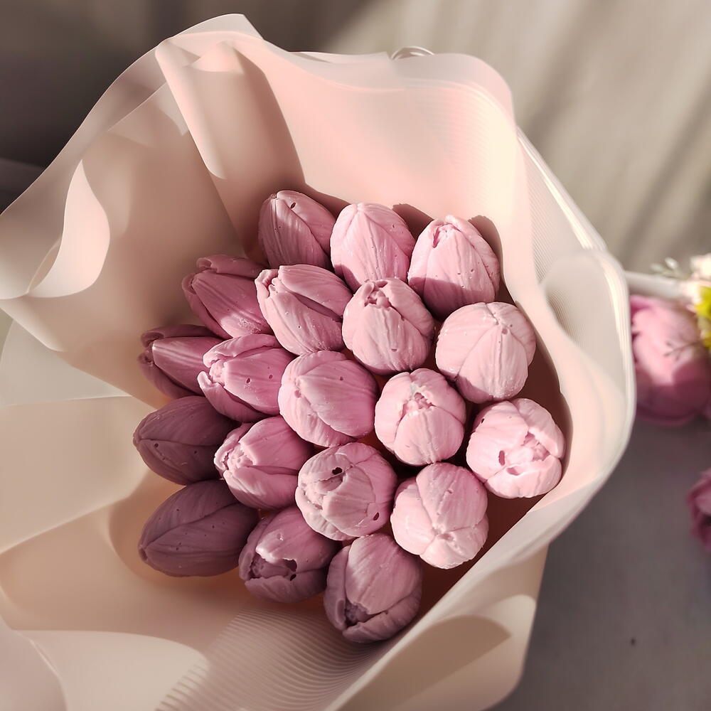 Букет из лавандовых шоколадных тюльпанов For mom