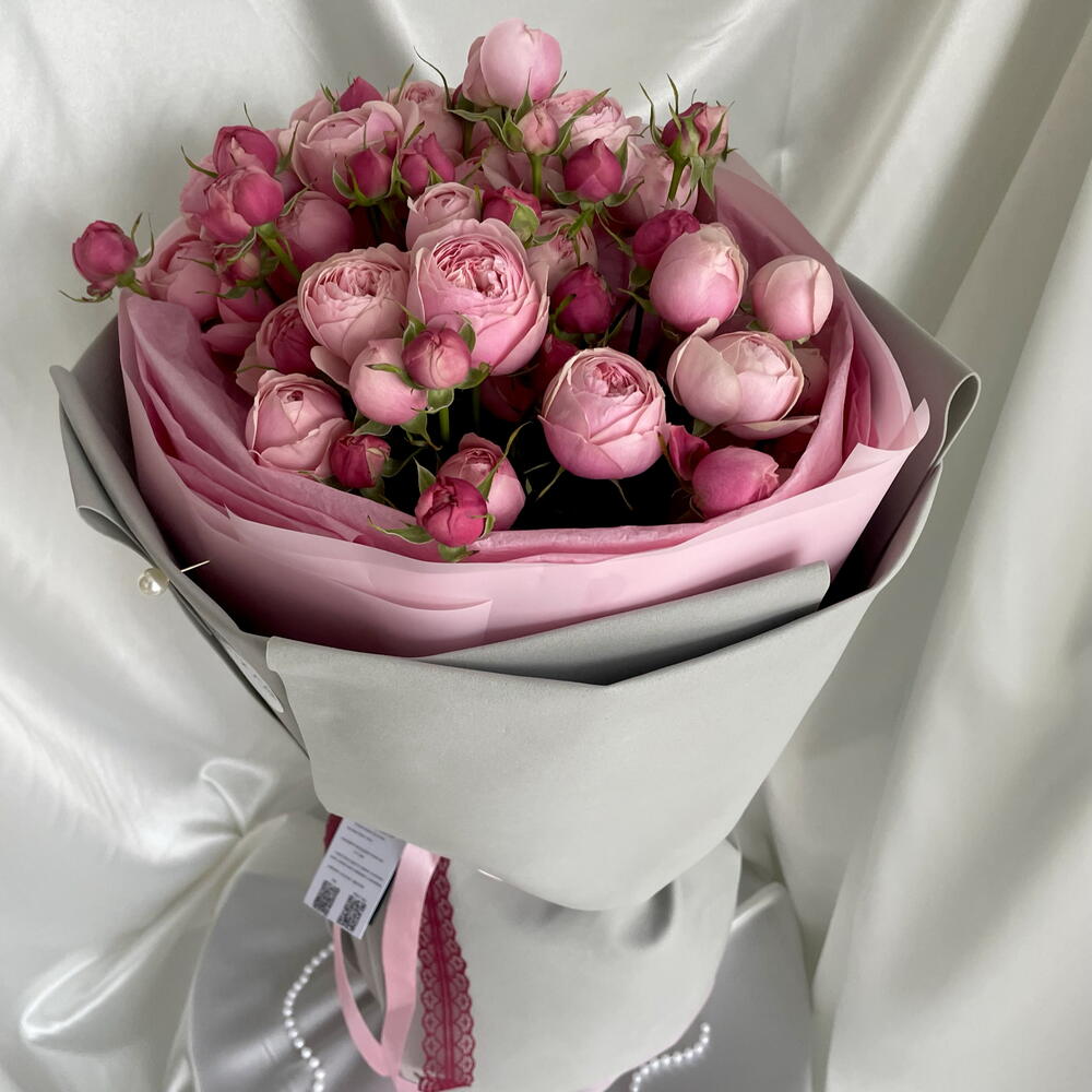 Букет кустовых роз🌹