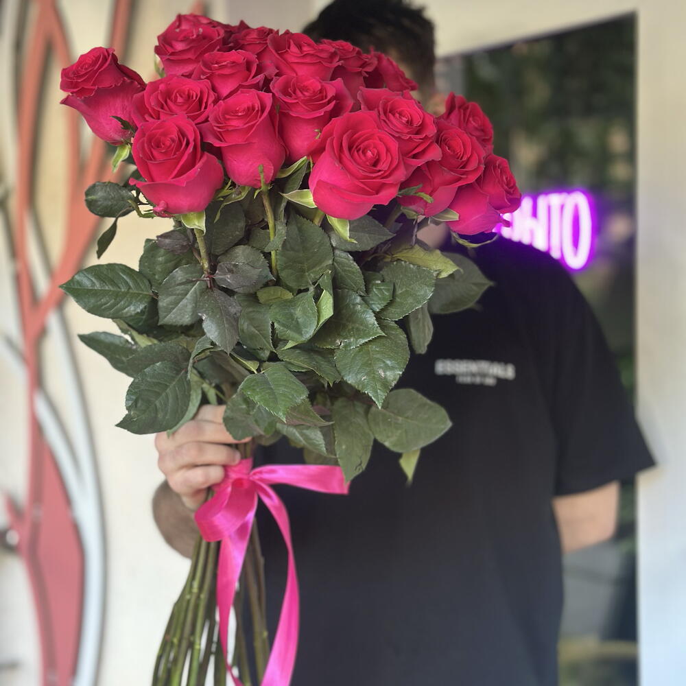 Букет из 21 розы Готча 🌹