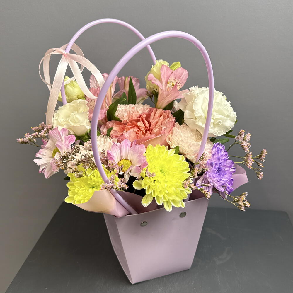 Цветы в сумочке 🌸