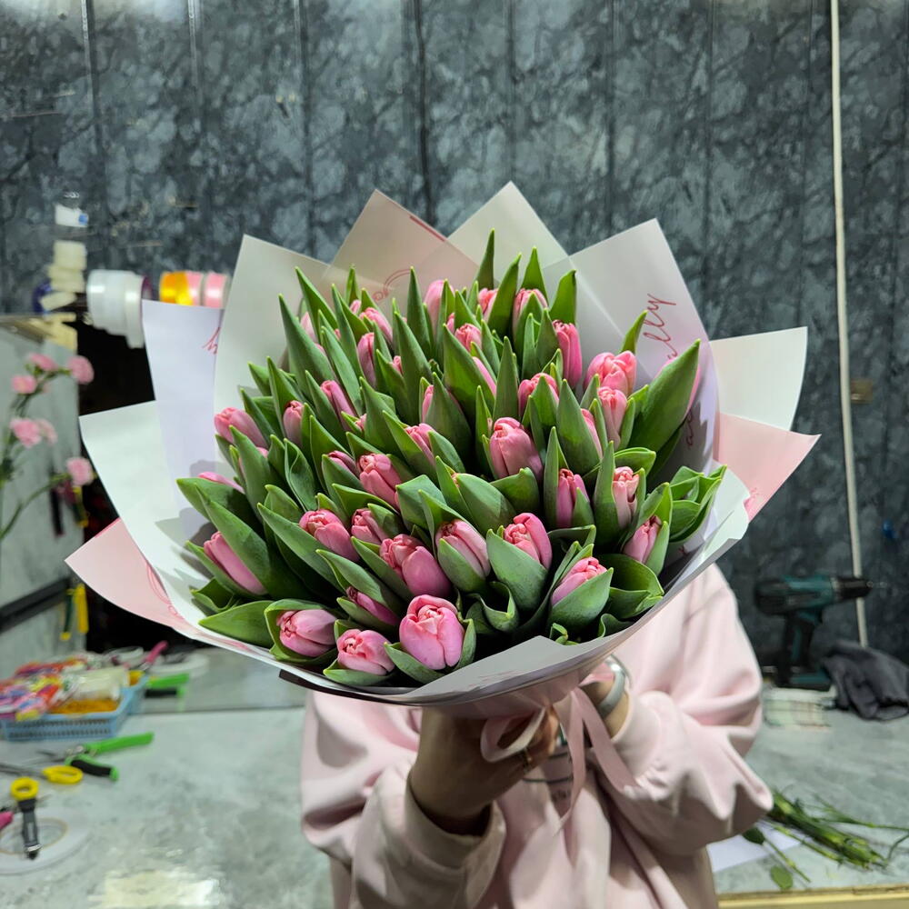 Тюльпаны розовые 🌷