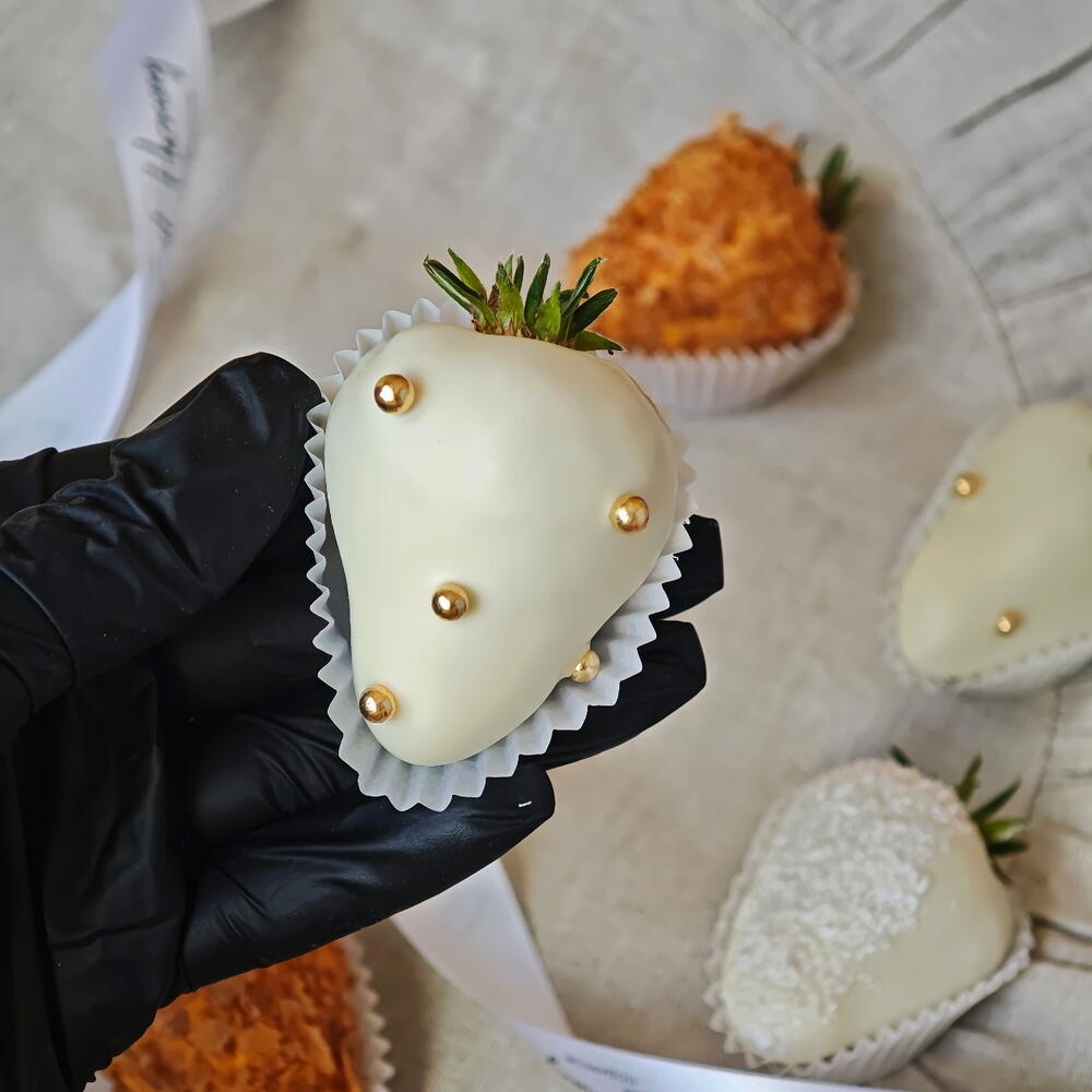 Клубника в шоколаде "Миранда"