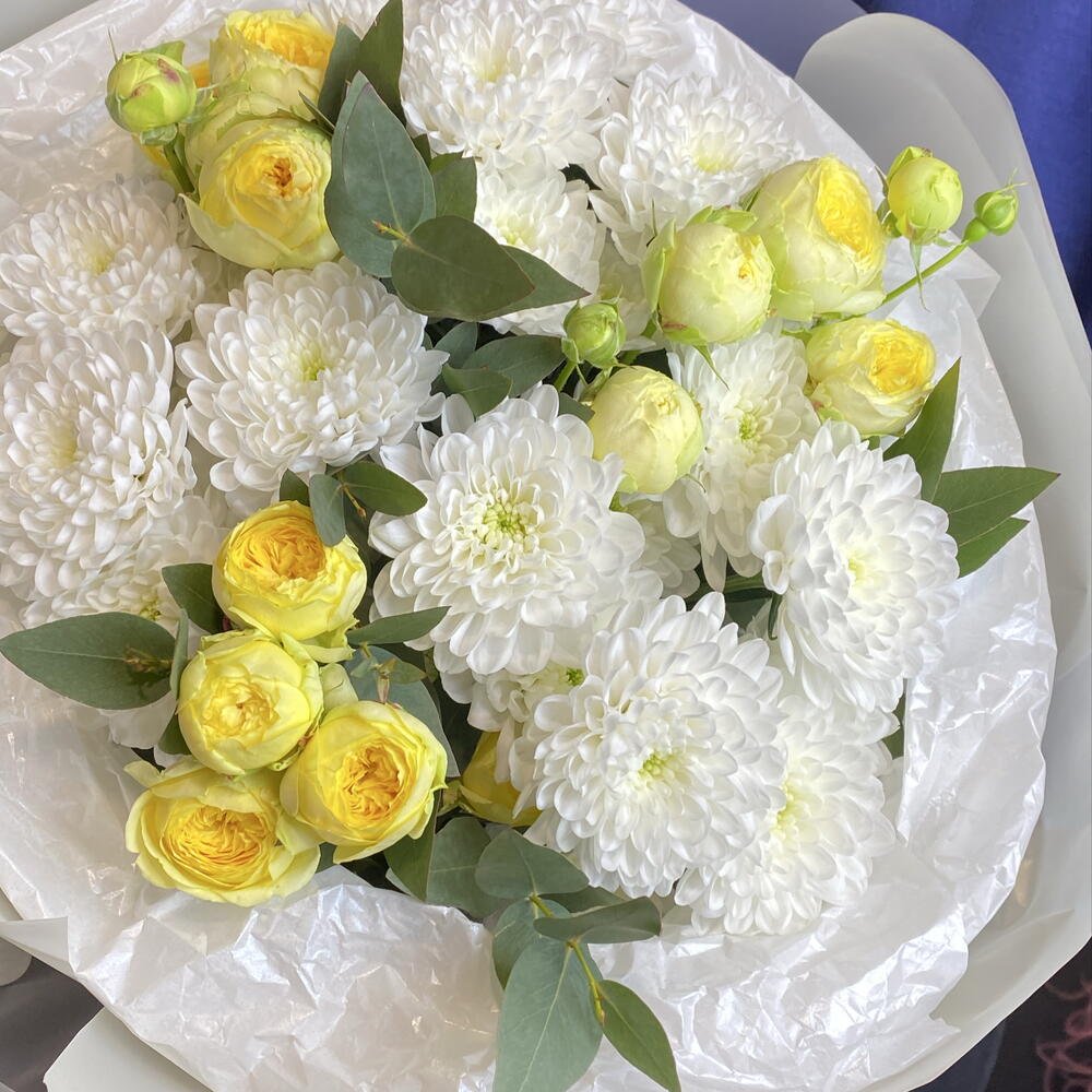 Очаровательный букет в нежных весенних оттенках🌼