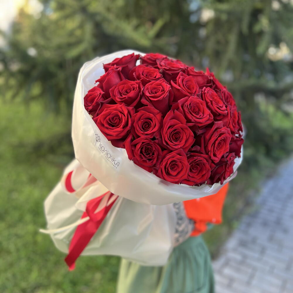 Букет 31 красная роза