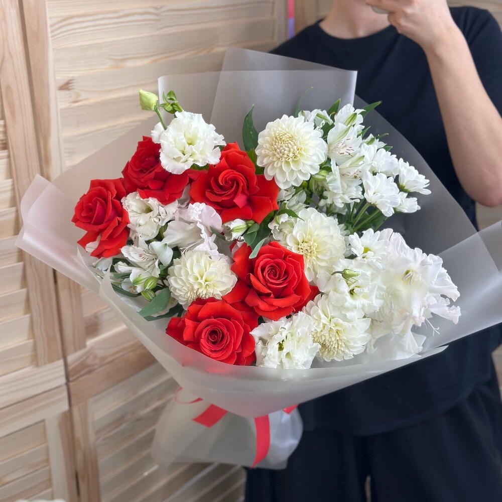 🌹 «Красный акцент»